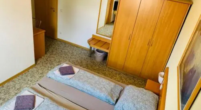 Pension Schildkröte, Prenota Hotel Hotel a Brandeburgo con parcheggio, Parcheggio