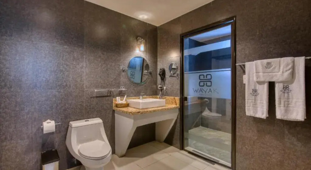 Полулюкс Wayak Hotel