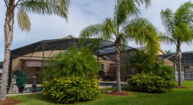 Seasons Resort