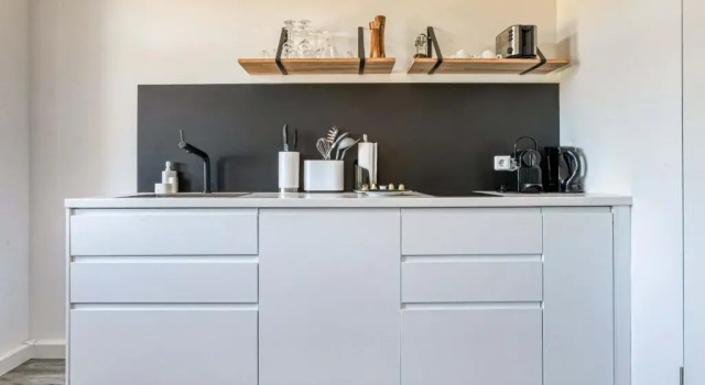 Люкс с 2 комнатами с балконом Limehome Chemnitz Hartmannstraße