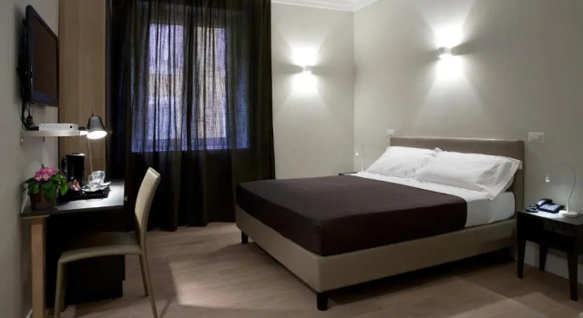 Regola Suite, Забронировать Отель Отели Рима с завтраком, рядом с Театр Арджентина, Завтраки