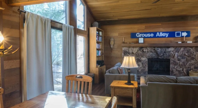 1302 Indian Hills, Забронировать Дом для отпуска Виллы Траков, рядом с Lower Woods, Вилла