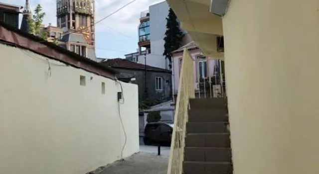 Small Flat At Piazza, Book Hotel Batumi 
