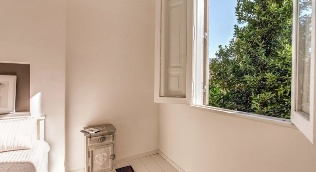 Aweshome - Spagna White Fair Loft, Забронировать Отель Отели Рима с парковкой, рядом с Pincian Hill, Парковка