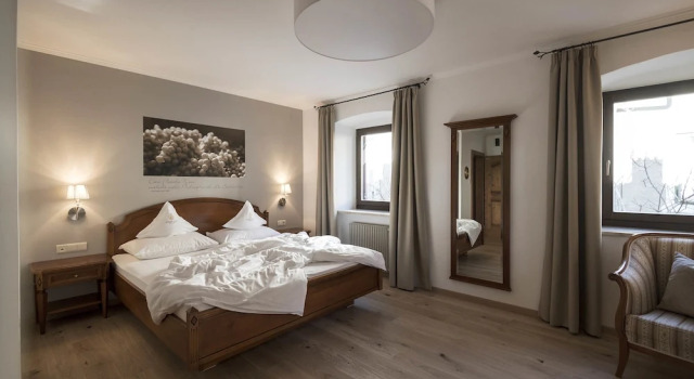 Номер Deluxe Schloss Plars wine & suites