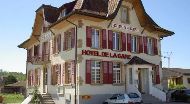 Hotel de la Gare, Забронировать Отель Bas-Vully Фрибур