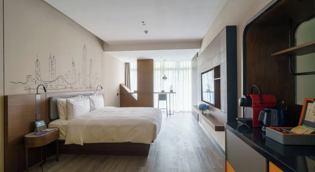 Номер Superior UrCove by HYATT Shenzhen Futian CBD