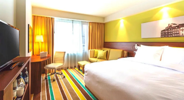 Двухместный номер с диваном Hampton by Hilton Warsaw City Centre