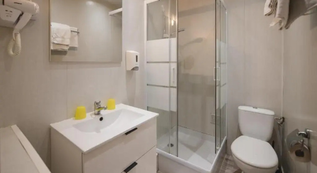Номер Comfort Hotel Belle Vue