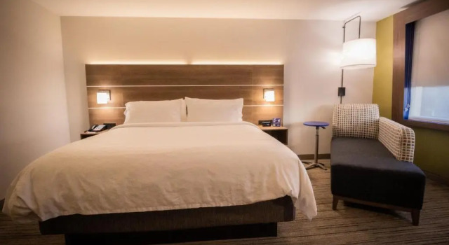 Двухместный номер Standard Holiday Inn Express & Suites - Boston South - Randolph by IHG