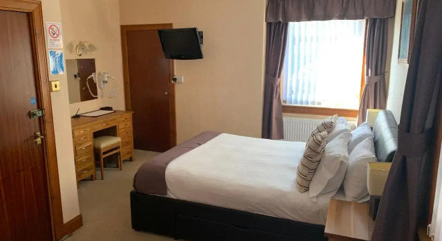Pine Guest House