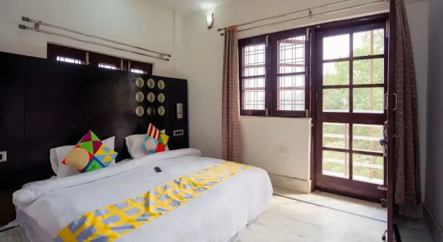 OYO 14191 Home Studio Valley View Barlow Ganj, Rezervovat Hotel Mussoorie Uttarakhand
