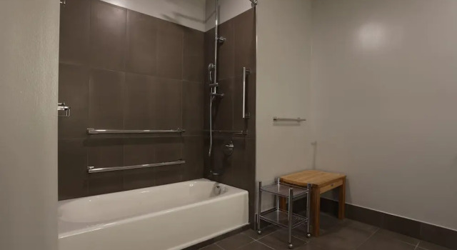 Четырёхместный номер Standard Cedartree Hotel Portland Hillsboro