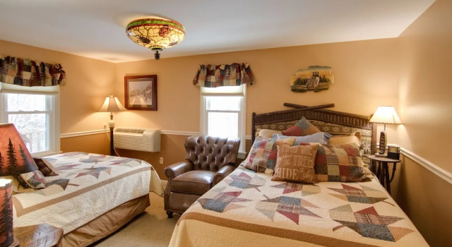 Четырёхместный номер Standard Woodstock Inn, Station and Brewery