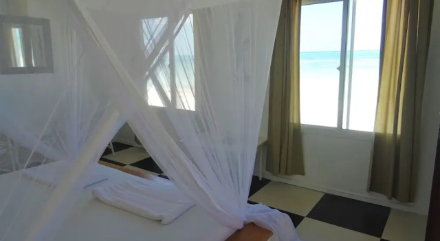 Номер Deluxe Makuti Beach Bungalows