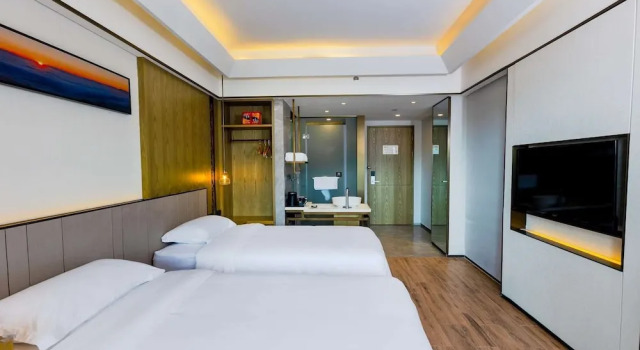 Двухместный номер Smart Microtel by Wyndham Sanya Dadonghai