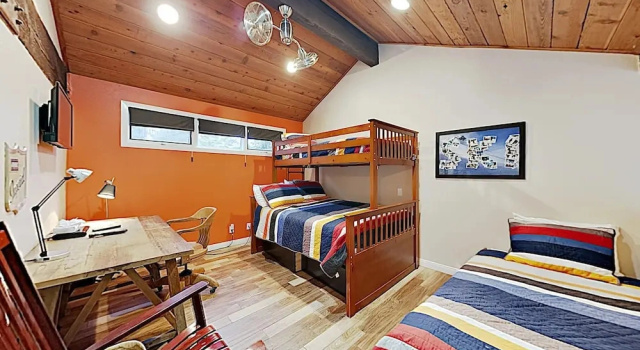 Remodeled Retreat w/ Spa & Pool, Near Eagle Lodge condo, Book Ferieresort SPA-hoteller i Mammoth, SPA