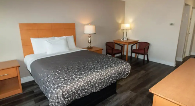 Номер Premium Borden Inn and Suites