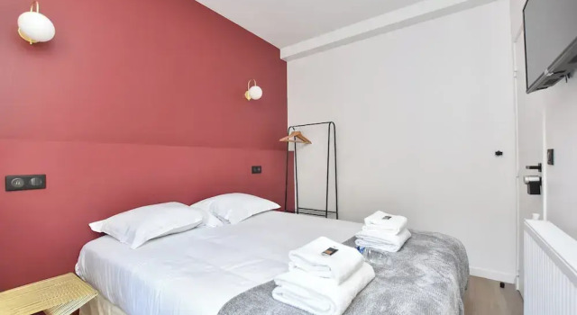 Cosy Bedroom - Tour Eiffel / Champs de Mars 9A, Забронировать Дом для отпуска Виллы Парижа, рядом с Вокзал Монпарнас, Вилла