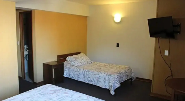 Номер Superior Hotel Antupiren