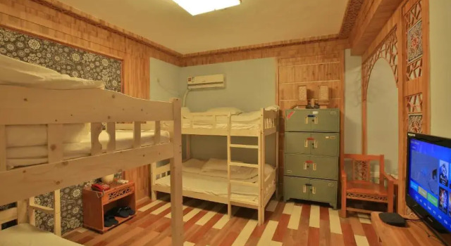 Кровать в общем номере (мужской номер) 1982 Chujian International Youth Hostel