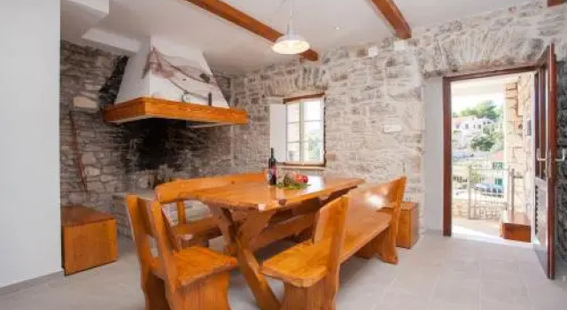 Stone House Villa Darinka, Prenota Villa Hotel a Croatian Islands con piscina, Piscina