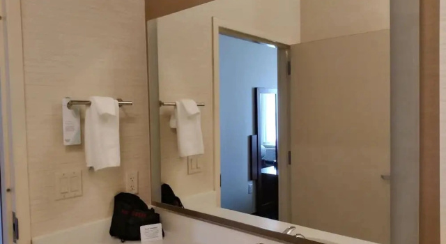 Одноместный люкс Fairfield Inn & Suites by Marriott Sidney