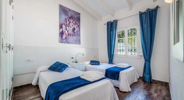 Villa Son Fe Vilaire, Rezerwuj Willa Hotele w Majorka z parkingiem, Parking