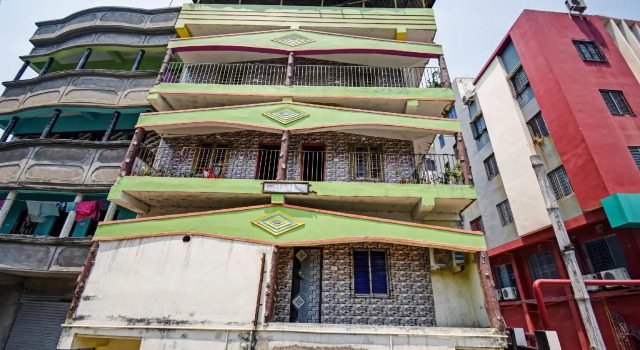OYO KOL1929 Hansaraj Guest House, Забронировать Гостевой дом Гостевые дома New Town, Гостевой дом
