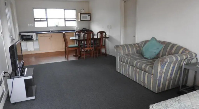 Семейный номер Standard Abode Motel