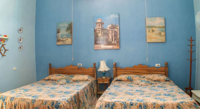 Colonial Miriam y Gladys, Book Hotel Cienfuegos Cuba