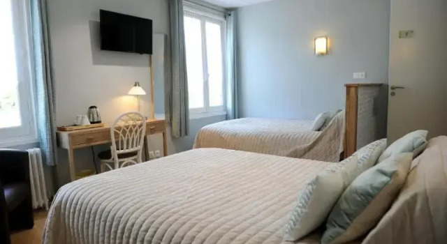 Номер Standard Logis Hôtel LAyguelade