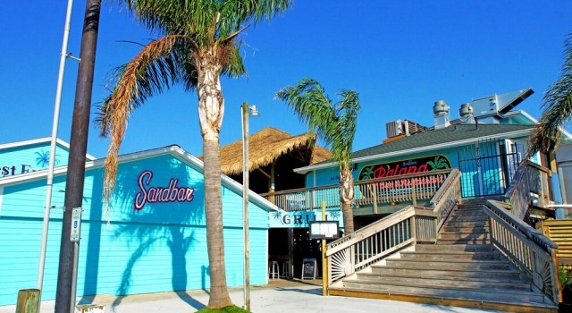 Brannen's Beachfront by Ryson Vacation Rentals, Rezerwuj Dom wakacyjny Wille w Houston, Willa