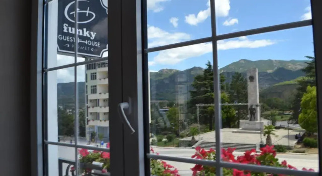 Двухместный номер Deluxe с видом на город Funky Boutique Hotel & Adventures