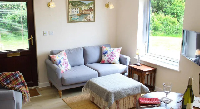 Pendower Apartment