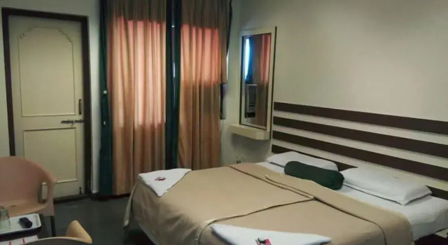 Dhanashree Hospitality - Bar,Restaurant & Lodging