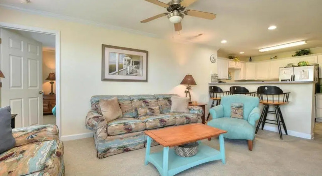 Ocean Walk 4302