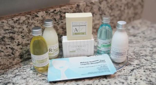 Номер Deluxe Brookstone Inn & Suites