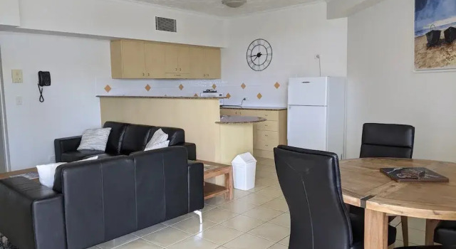 Номер Standard с 2 комнатами с балконом и с видом на сад Moorings Beach Resort