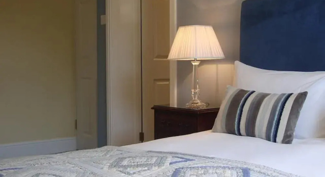Pinfield Hotel Slough, Boek Hotel Slough Buckinghamshire
