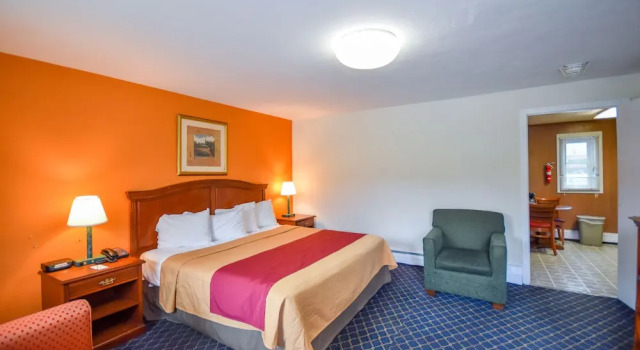 Двухместный номер Deluxe Monticello Inn- Framingham/ Boston