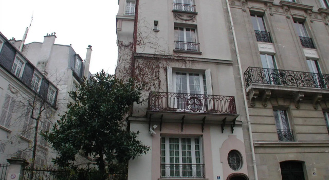 Mithouard Apartments
