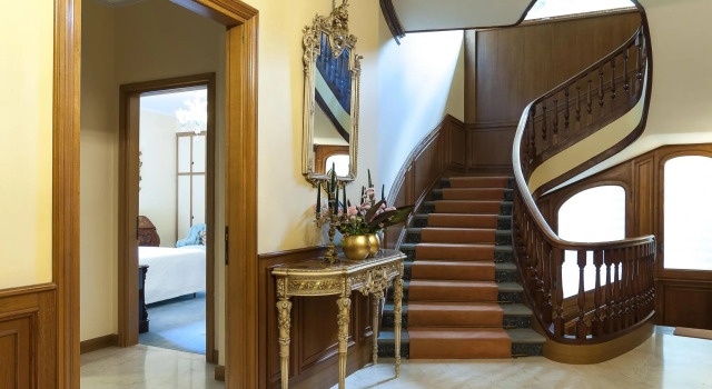 Near Rome Villa Pool Tennis Courts Perfect Family Reunion or Off-site Meeting, Book Villa Sommerhuse i Grottaferrata, Hytte