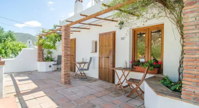 Hotel Las Piedras, Varaa Hotelli Alcaucin Axarquía
