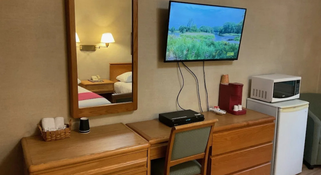 Четырёхместный семейный номер Standard Motel & Hotel La Paysanne