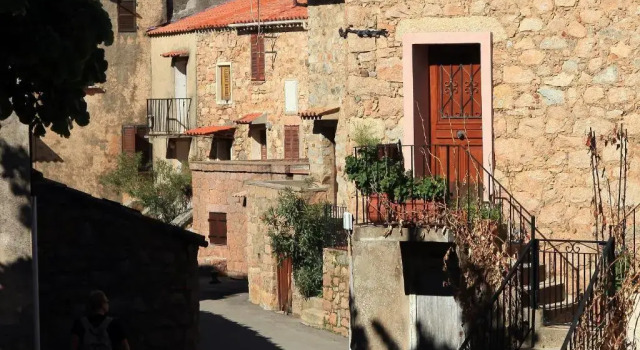 Residenza l 'Alivetu, Varaa Hotelli Cargèse 