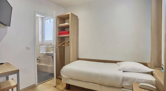 Одноместный номер Merryl Hotel