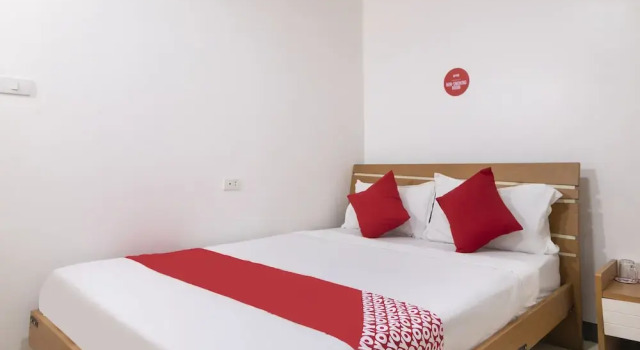 Lucky Hotel by OYO Rooms, Rezervovat Hotel Manila 