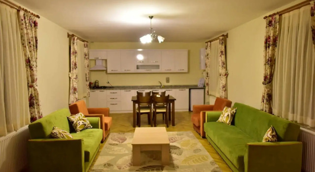 Spil Orman Koskleri, Book Hotel Yunus Emre Tyrkiet