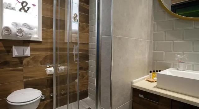 Люкс Executive SL Industry Hotel
